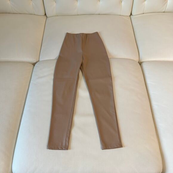 Missguided Faux Leather Pants - Picture 7 of 8